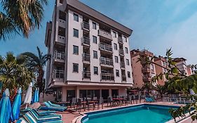 La Brisa Hotel